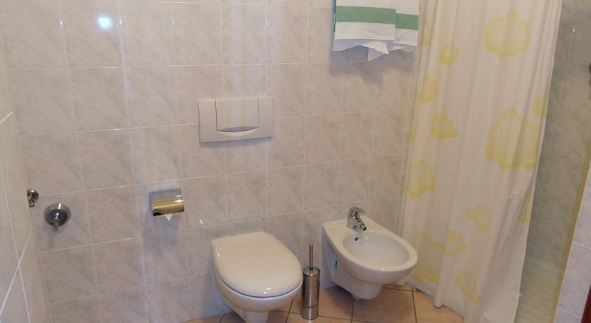 Casa Vacanze Touring Verbania Exterior photo
